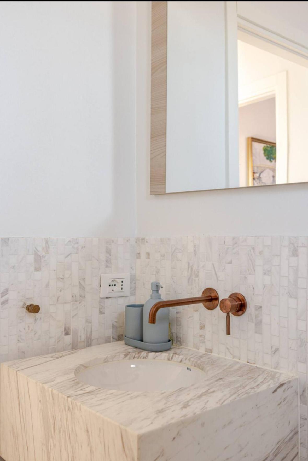 Design Home At Garda Lake Desenzano del Garda Exterior foto